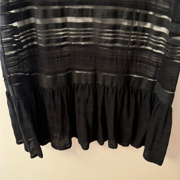 Theory black dress size small worn once - Picture 4 of 4